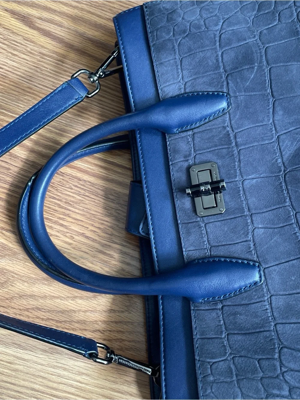 Diane Von Furstenberg DVF 440 Gallery Viviana Leather Handle Bag Dark Night